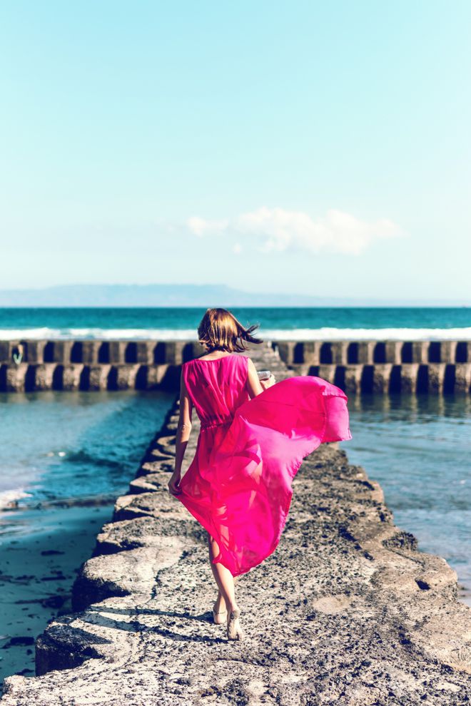 海边旅行照怎么拍？这4个摄影小技巧要牢记拍出美美海边照(图2)