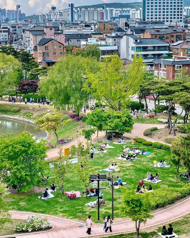 九游娱乐：夏天风景照片7个拍照方法大景小景都好看(图8)