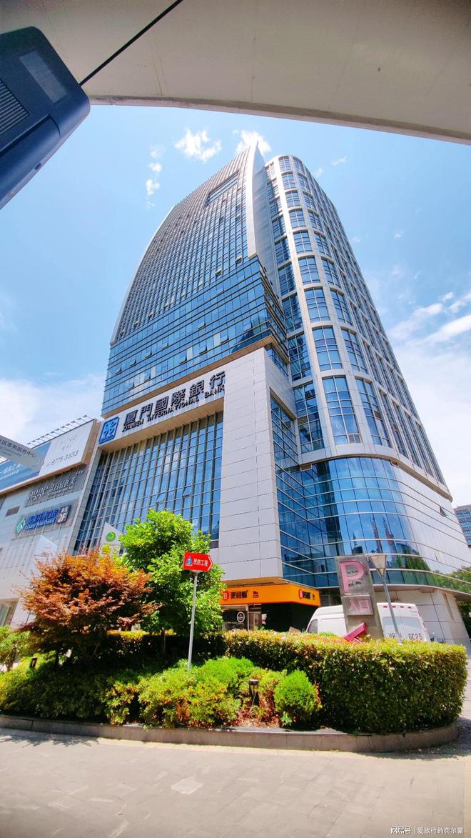 上海五角场漫步：感受都市的繁华心跳(图3)