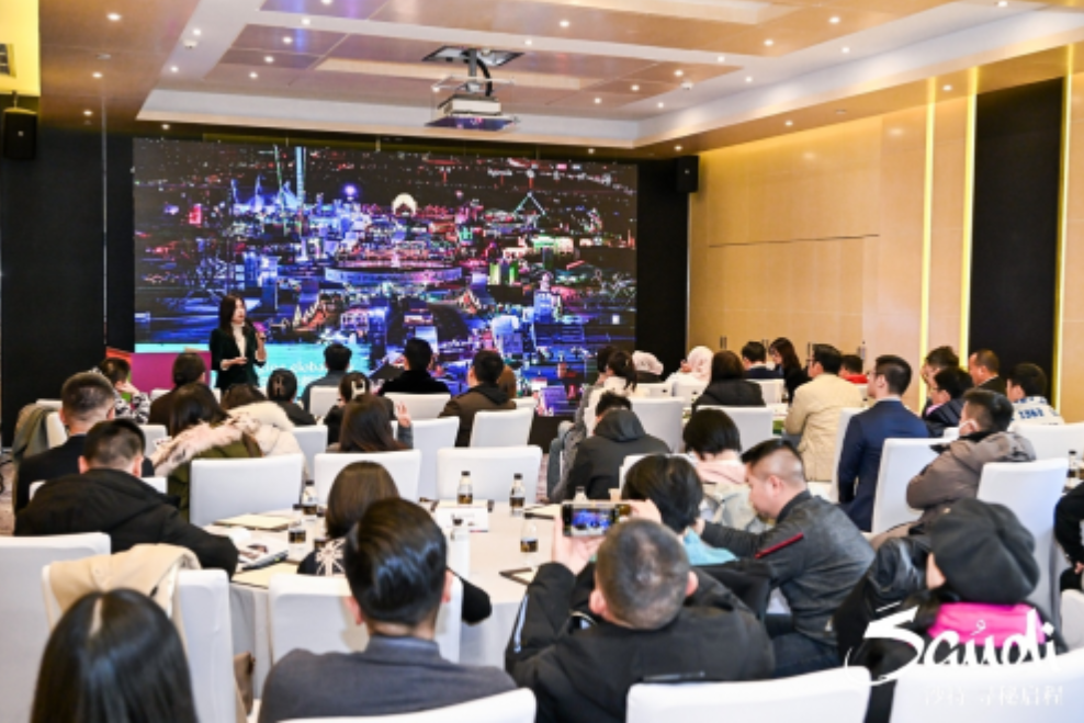九游娱乐：近12万中国游客到访这将会是2024首个爆火的出境长线目的地？