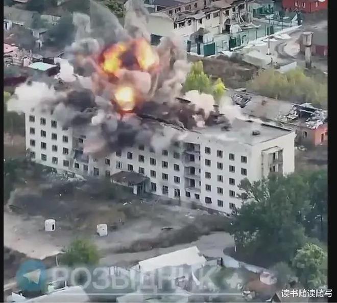 俄军在库尔斯克被“诱敌深入”了？(图4)