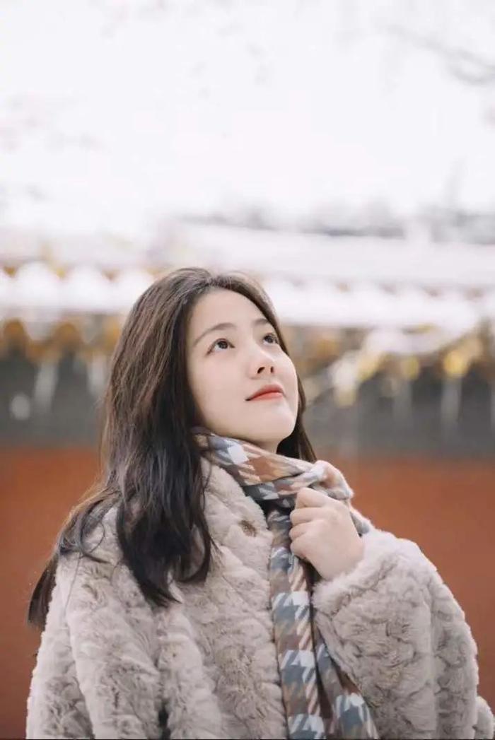 学会8个拍照技巧旅行人像美照这样拍自然好看获赞无数(图4)