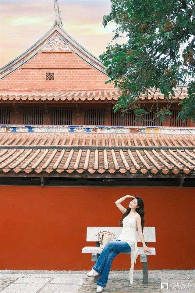 旅游景点打卡拍照9个姿势动作好看好学又出片(图2)