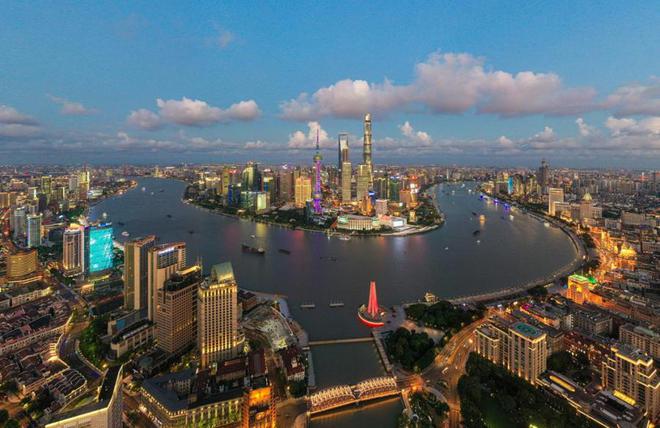 定格触动人心的“魔都瞬间”！跟着“海考”去旅行摄影大赛启动(图2)