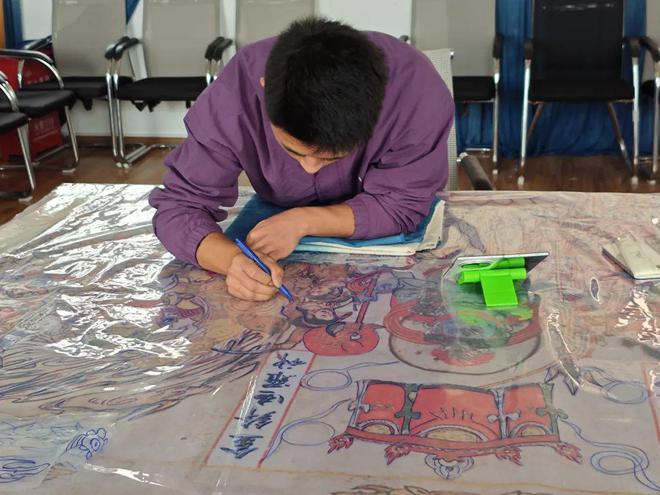 大理周城扎染：一抹蓝白的坚守与创新(图6)