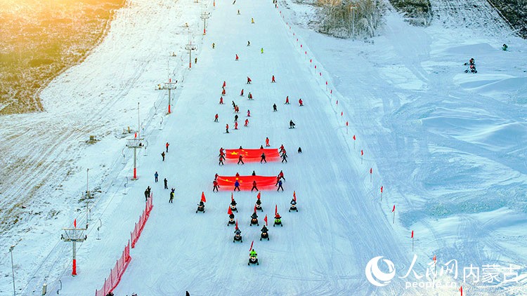 呼伦贝尔正式打响2024年内蒙古冬季旅游“第一枪”(图2)