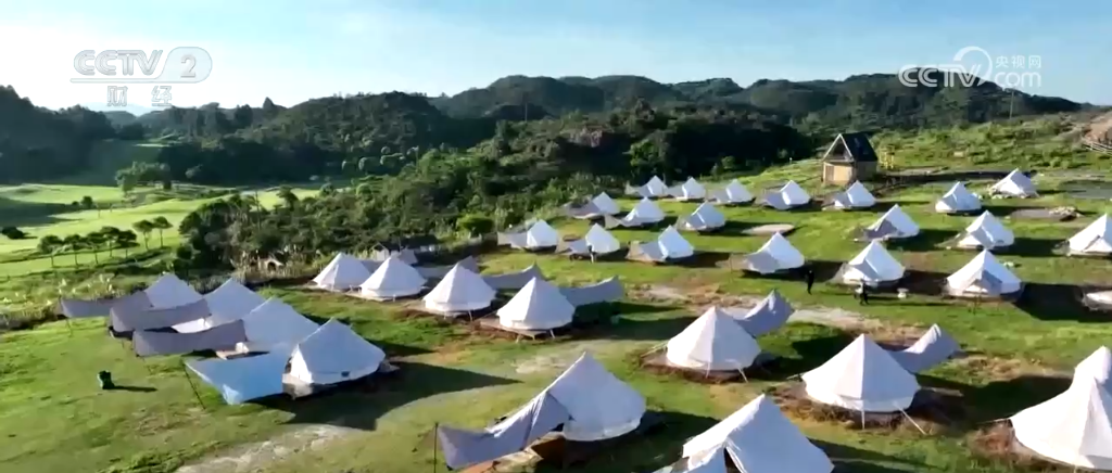 九游娱乐文化：解锁新场景新玩法各地“秋冬档”特色文旅活动掀起消费新热潮(图6)