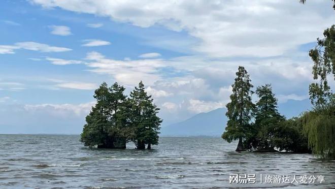 九游娱乐：2025最新老年人去云南旅游费用？流行(图3)