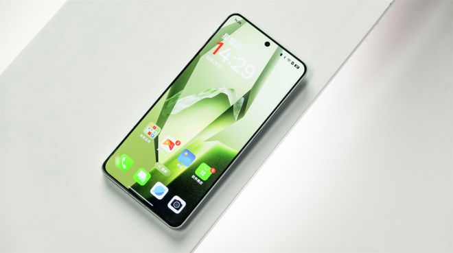 一加“五款新机”均被确认：全系直屏电池容量向8靠拢！(图2)