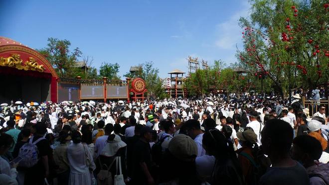 九游娱乐文化：文旅观察｜寻“王婆”难觅踪迹开封游火爆靠演艺(图4)