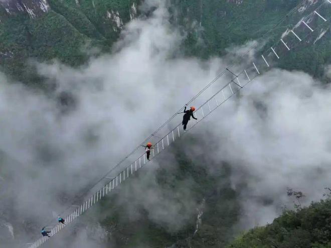 张家界七星山飞拉达：悬崖上的心跳｜第七届“中国服务”·旅游产品创意案例（24）(图6)