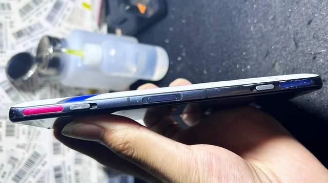 经典动漫限定版手机667英寸电竞屏升降肩键设计打游戏专属(图6)