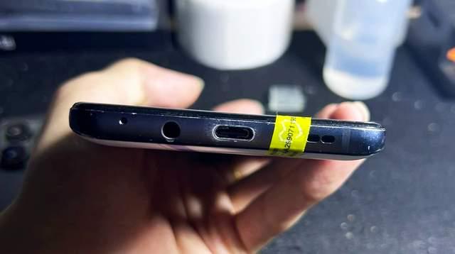 经典动漫限定版手机667英寸电竞屏升降肩键设计打游戏专属(图3)