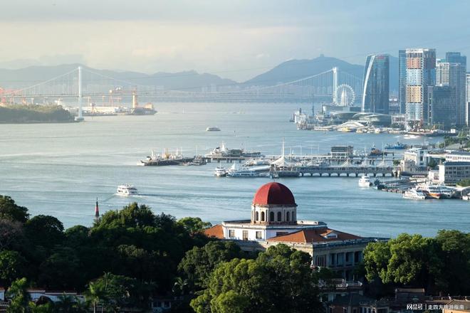 九游娱乐：近期带孩子去厦门玩5天要多少预算？厦门的当地旅游团该怎么报？(图2)