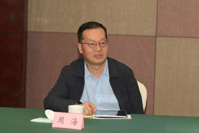 九游娱乐文化：全国晚报社长总编“丝绸寻踪源点南充”调研活动在南充高坪举行(图8)